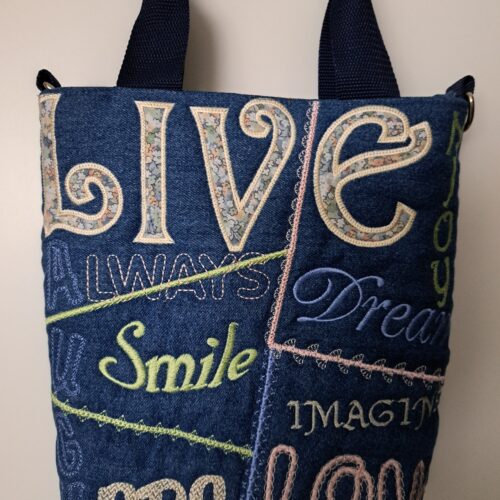 20240130_140602 Denim tas Live Hope Love