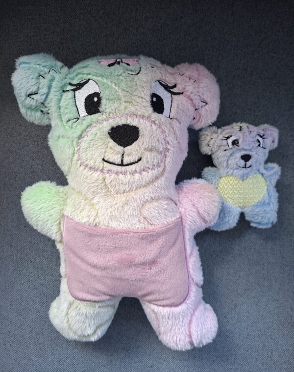 Knuffelbeertje met baby