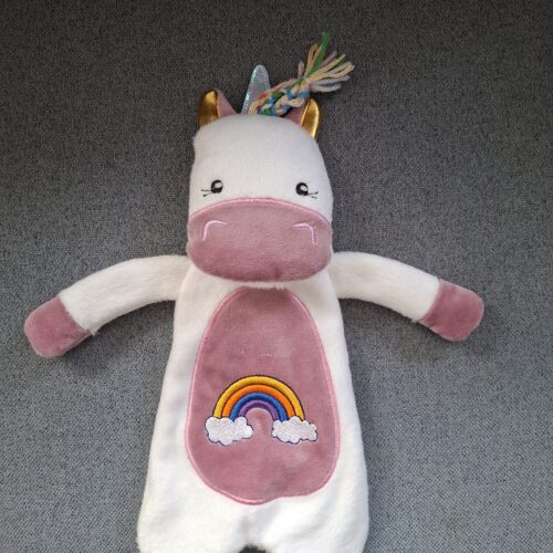 2026/09/22648-scaled.jpg Knuffel eenhoorn